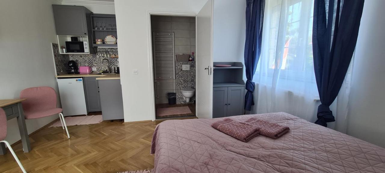 Berc Apartman Egerszalok Exterior photo